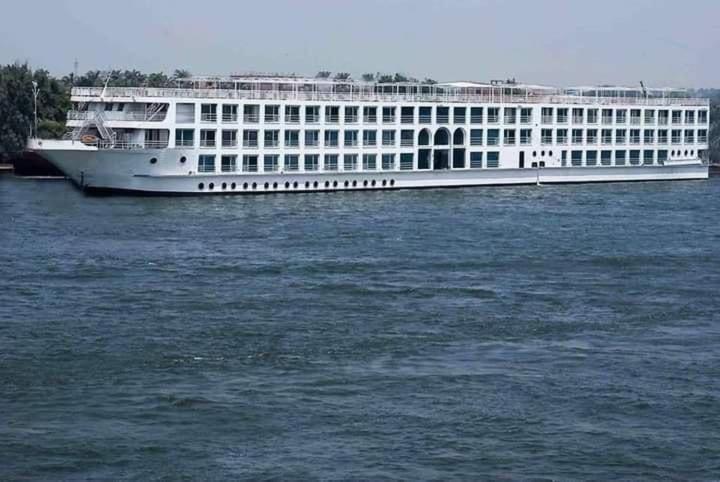 Five Star Nile Cruise From Aswan To Luxor Hotel Exterior foto